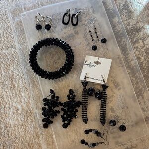 Black Jewelry Set with Earrings and Bracelets